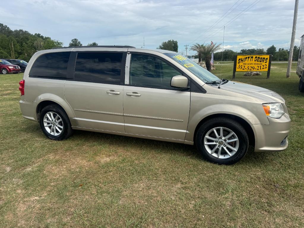 2013 Dodge Grand Caravan SXT's photo