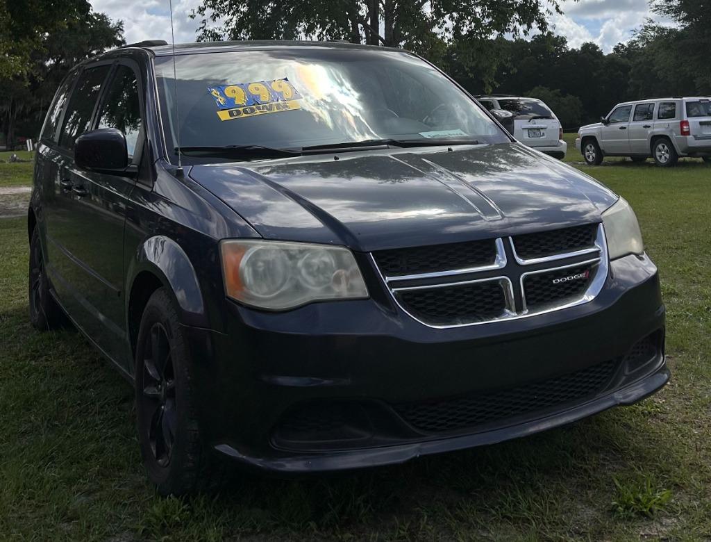 2013 Dodge Grand Caravan SXT's photo